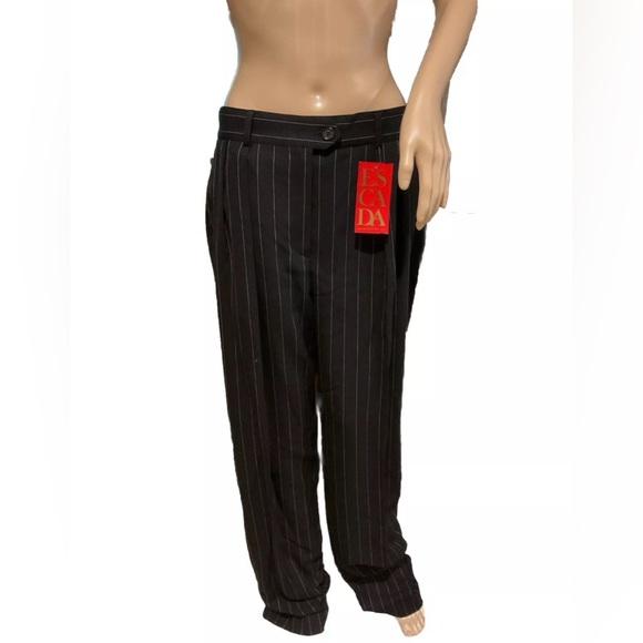 Women’s Escada Pant Suit - Picture 5 of 6